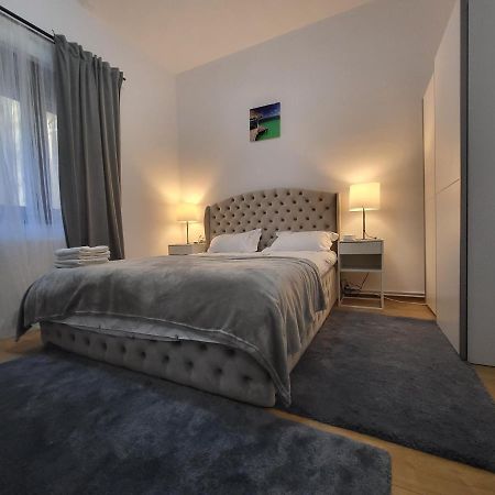 Carmen Housing 2 Apartman Bukarest Kültér fotó